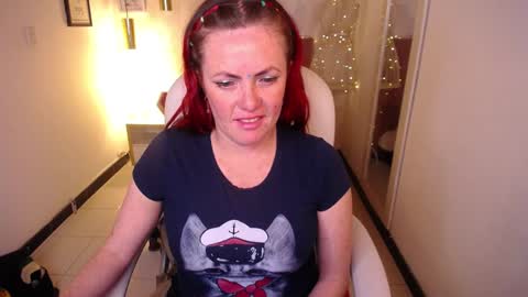 Carolin  online show from 12-14-24, 02:01