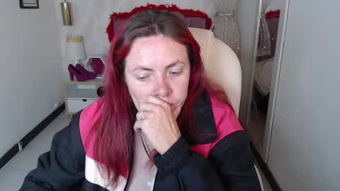 Carolin  online show from 12-28-24, 03:15