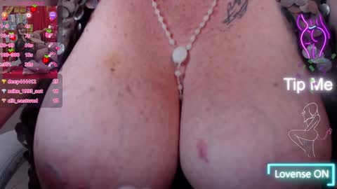 Carolin  online show from 01-16-25, 09:27