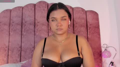 carolina_evannss online show from 02-01-26, 03:49