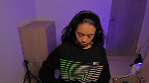Snapshot of carolina_gaita chatting on 01-20-25, 11:45 carolina_gaita online show from 01-20-25, 11:45