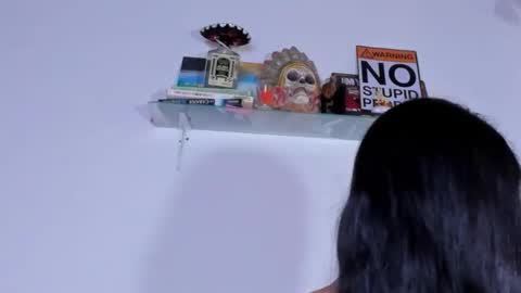 CarolinaM online show from 11-15-25, 04:58