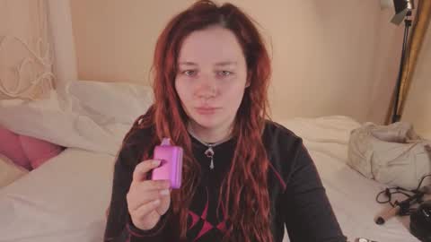 Mira online show from 10-28-25, 05:33