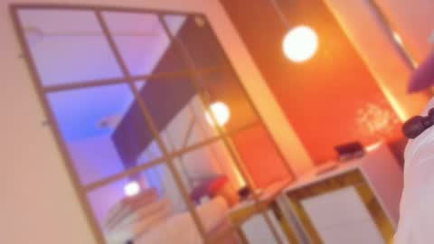 carolinaa_suarez online show from 10-10-25, 01:54