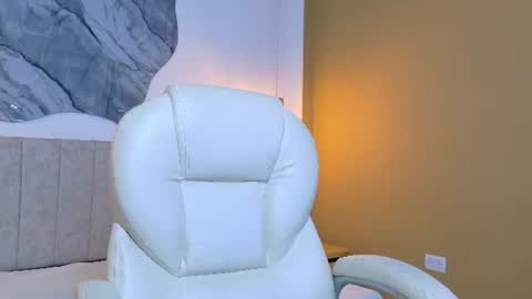 Snapshot of carolinagarcia1234 chatting on 06-13-26, 04:32 CAROLINA GARCIA online show from 06-13-26, 04:32