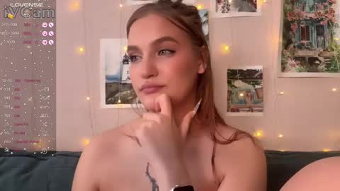 Caro online show from 02-11-25, 02:03