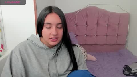 caroline_rodriguez_9 online show from 11-27-25, 04:09