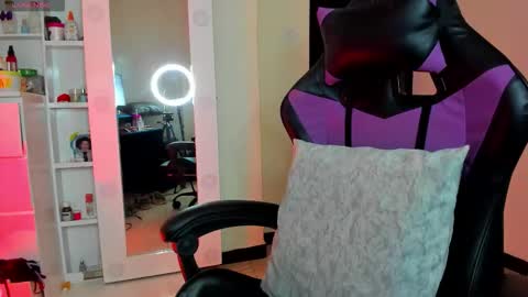 CarolineeGarcia online show from 02-10-26, 01:48