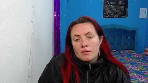 Snapshot of carolinhe_ chatting on 02-04-26, 07:09 Carolinhe online show from 02-04-26, 07:09