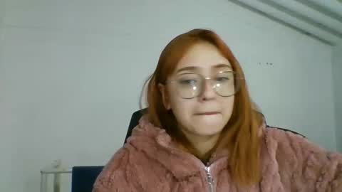Snapshot of carolinnapinkman chatting on 05-31-26, 08:10 carolinnapinkman online show from 05-31-26, 08:10