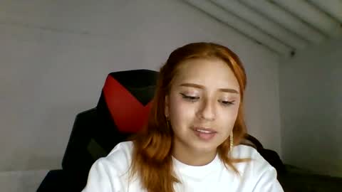Snapshot of carolinnapinkman chatting on 07-09-26, 08:35 carolinnapinkman online show from 07-09-26, 08:35