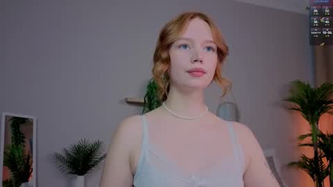 Caro online show from 09-25-25, 02:21