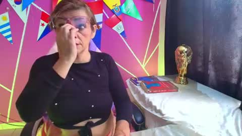 Snapshot of carolmiss_79 chatting on 07-09-26, 12:53 CAROL online show from 07-09-26, 12:53