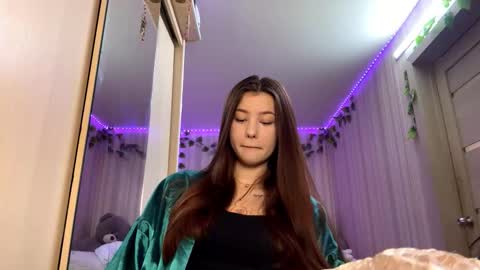 Emma online show from 12-04-25, 10:02