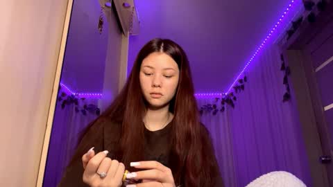 Emma online show from 12-20-25, 06:09