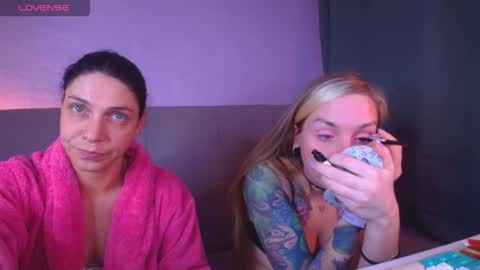 Carrie online show from 03-24-26, 06:35