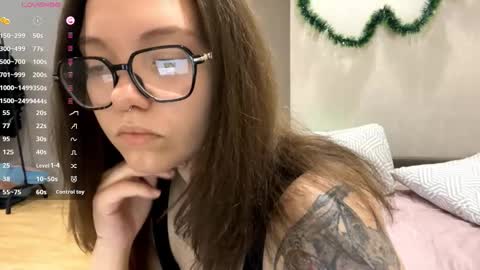 Emilia online show from 01-15-26, 05:45