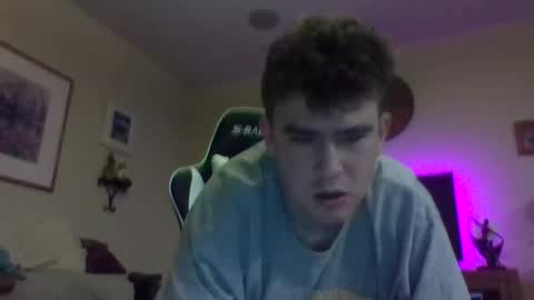 Snapshot of carsonlueders8775 chatting on 09-09-25, 02:05 carsonlueders8775 online show from 09-09-25, 02:05