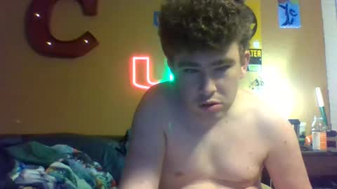 Snapshot of carsonlueders8775 chatting on 10-25-25, 01:02 carsonlueders8775 online show from 10-25-25, 01:02