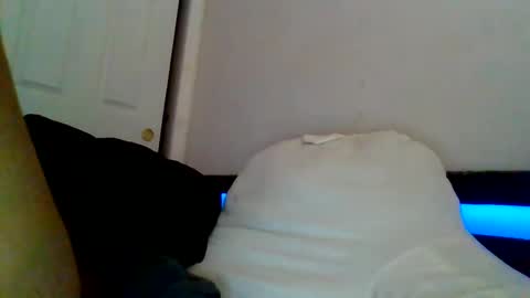 Snapshot of carvelj chatting on 12-07-24, 02:24 carvelj online show from 12-07-24, 02:24
