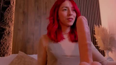 Casandra  online show from 02-22-25, 07:25