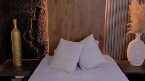 Casandra  online show from 09-12-25, 07:03