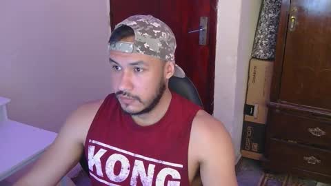 Snapshot of casas_oom chatting on 02-14-26, 06:48 online show from 02-14-26, 06:48