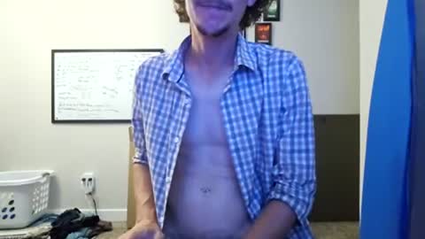Snapshot of caseygotnaked chatting on 07-31-26, 06:57 caseygotnaked online show from 07-31-26, 06:57