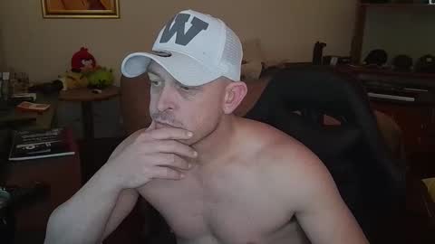 Snapshot of cashalphamale chatting on 09-11-25, 09:31 Cash Alpha Male online show from 09-11-25, 09:31