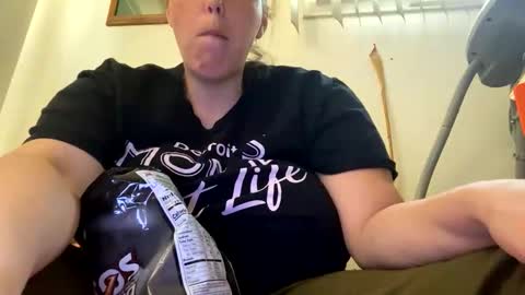 Cash Couple online show from 09-12-25, 09:48