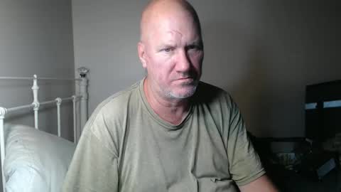 CasinoCam online show from 04-19-26, 01:16