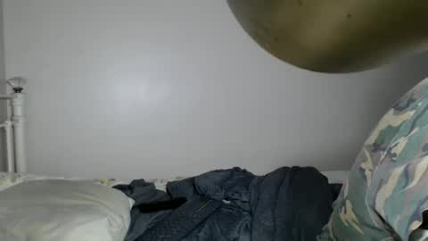 Snapshot of casinocam chatting on 06-20-26, 03:04 CasinoCam online show from 06-20-26, 03:04