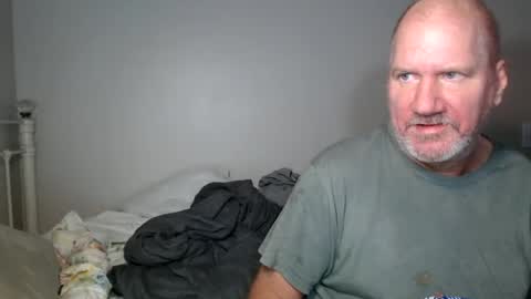 Snapshot of casinocam chatting on 06-28-26, 03:56 CasinoCam online show from 06-28-26, 03:56