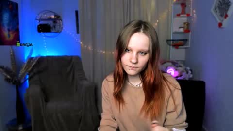 Cassandra online show from 03-03-26, 02:01