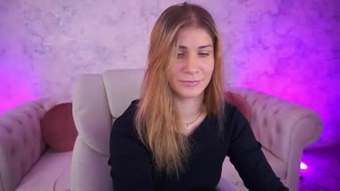 Snapshot of cassandragood chatting on 09-25-25, 07:56 Lena online show from 09-25-25, 07:56