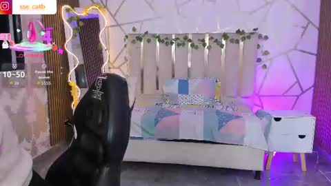 Snapshot of casse_tay chatting on 06-19-26, 03:00 casse_tay online show from 06-19-26, 03:00