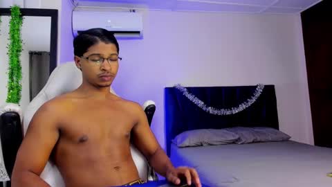 CASSIAN GOLD online show from 12-22-25, 01:46