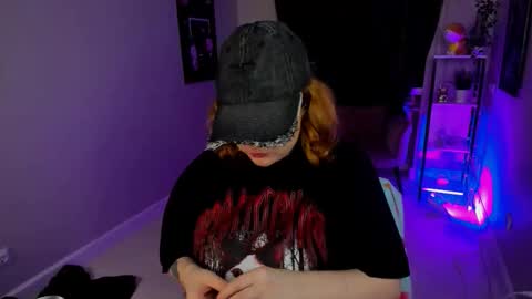 Snapshot of cassie_xkiss chatting on 10-05-25, 08:29 Cassie online show from 10-05-25, 08:29