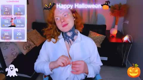 Snapshot of cassie_xkiss chatting on 11-02-25, 08:33 Cassie online show from 11-02-25, 08:33