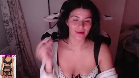 cassiealvarez online show from 09-24-25, 04:05