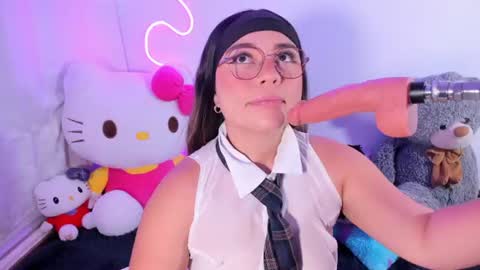 Snapshot of cassiebigass_ chatting on 07-10-26, 04:31 Bela igzaii9r online show from 07-10-26, 04:31
