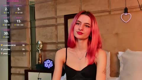 Snapshot of cassiefoxx_ chatting on 03-04-25, 12:29 Cassie online show from 03-04-25, 12:29