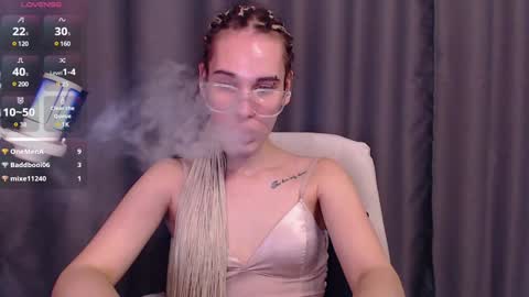 Cassie online show from 12-22-24, 03:11