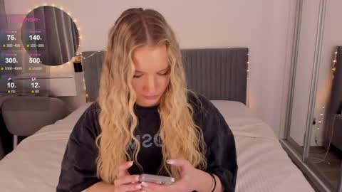 Angel 3 online show from 04-17-26, 02:20