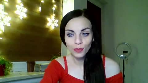 Cassie online show from 01-12-25, 07:21