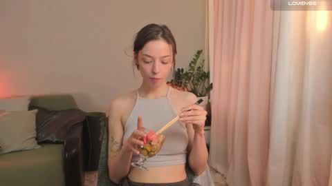  cassandra  online show from 12-29-24, 10:34