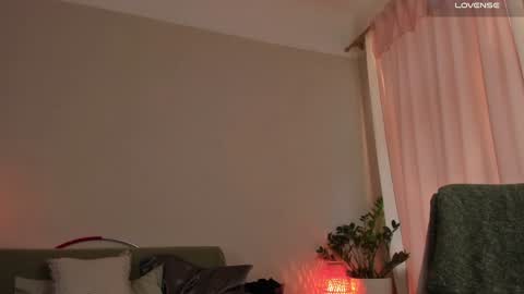  cassandra  online show from 01-07-25, 08:45