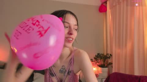  cassandra  online show from 02-15-25, 12:26