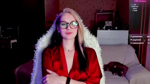 Ellie online show from 03-06-25, 06:37