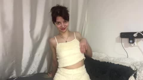 Snapshot of cassyvixen chatting on 04-24-26, 07:16 Cassy online show from 04-24-26, 07:16